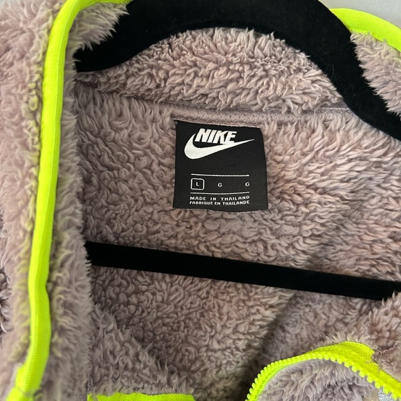 Nike Sportswear Fleece Quarter Zip Crop (Size Large) - Picture 4 of 8